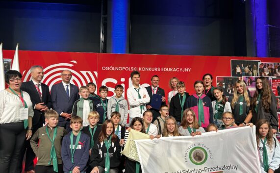 Kongres Przyszłości Narodowej i Nagroda im. Grażyny Langowskiej w rękach nauczyciela naszej szkoły!