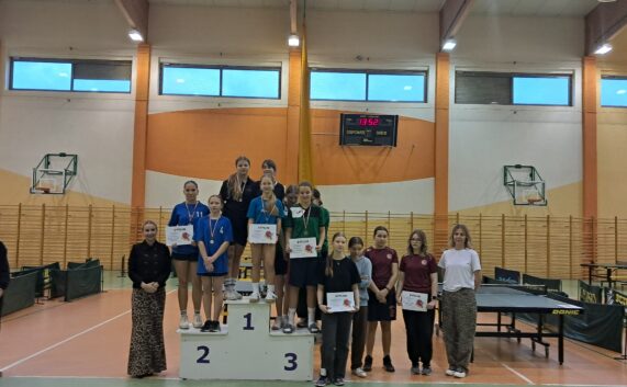 Rejonowe Mistrzostwa w Tenisie Stołowym Drużynowym w Ostrorogu